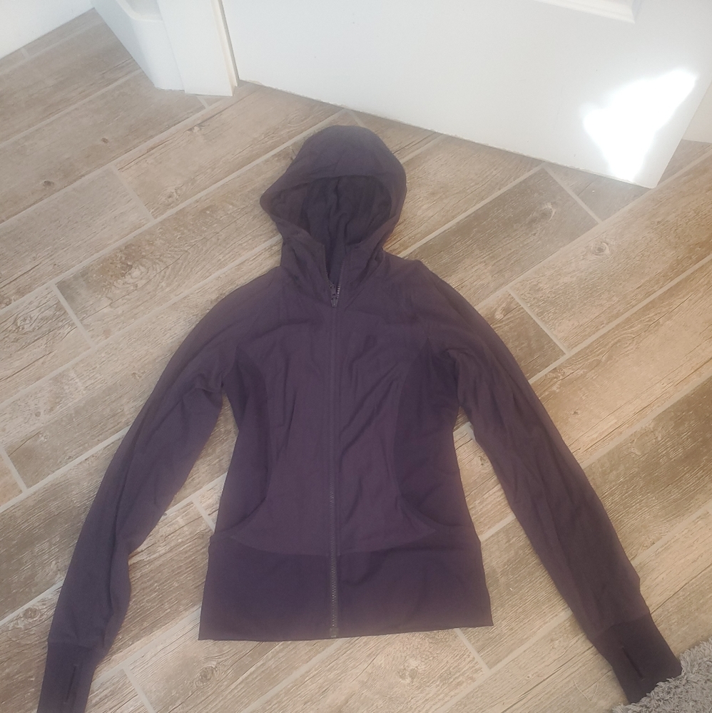 Lululemon size 8 deep purple